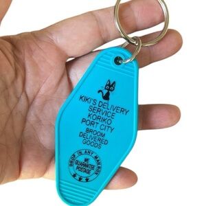 Anime key fob keychain Kiki’s Delivery service NEW cat broomstick